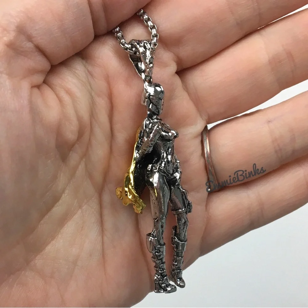 New Star Wars Female Mandalorian Caped Anime Style Character Pendant Necklace - Picture 3 of 10